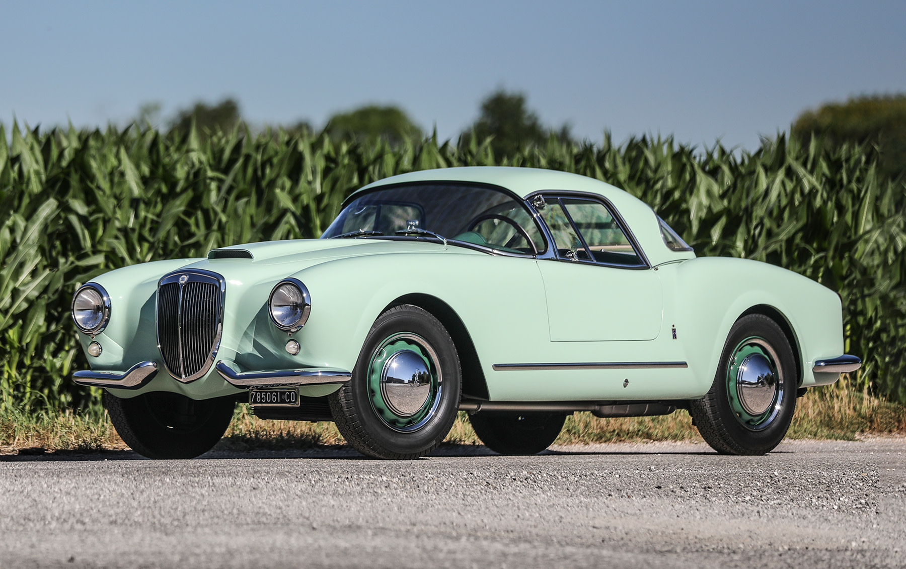 Amazon | Bburago 1/18 LANCIA Aurelia B24 Spider 1955